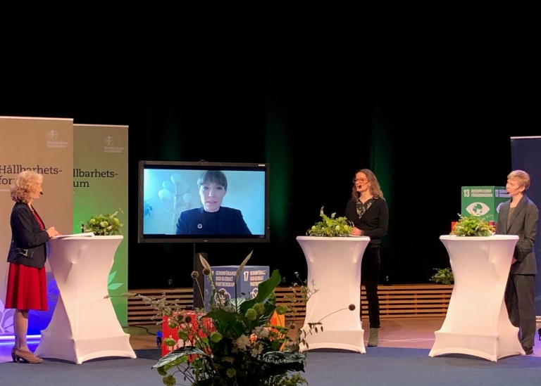 Panelsamtal med bland annat Darja Isaksson från Vinnova (på skärmen). Foto: Per Larsson