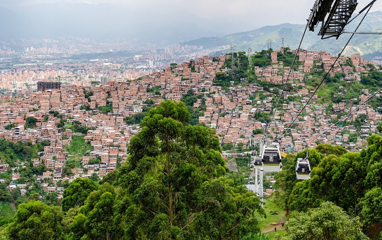 Vy över Medellín, Robledo