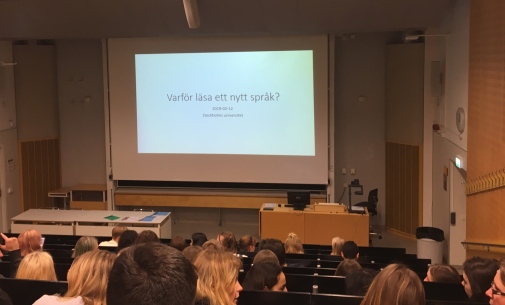 Gymnasister Fran Varmdo Gymnasium Pa Besok Vid Universitetet Romanska Och Klassiska Institutionen