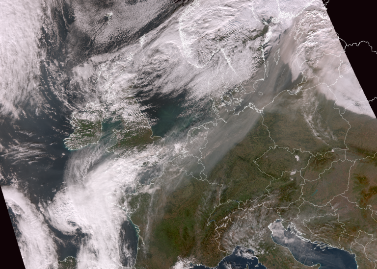 Stormen Ophelia över Europa. Foto: NOAA/SMHI