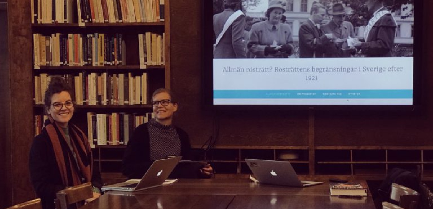 Julia Nordblad och Annika Berg presenterar projektet vid idéhistoriska forskarseminariet, Stockholm