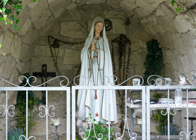 Staty av Maria