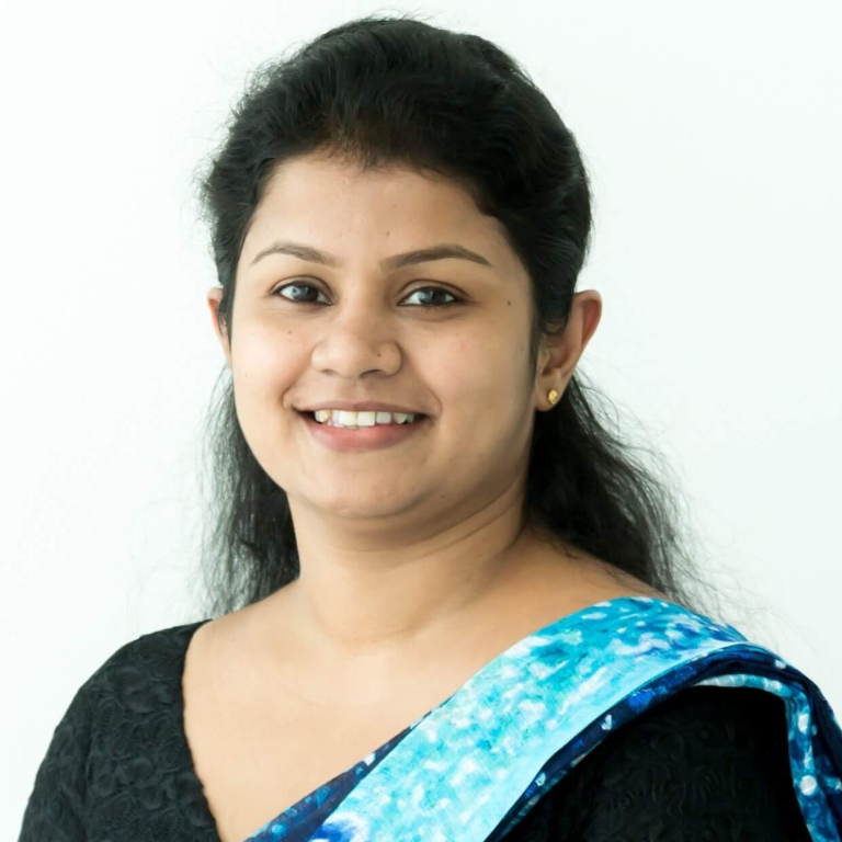 Portrait photo of Manoja Weerasekara.