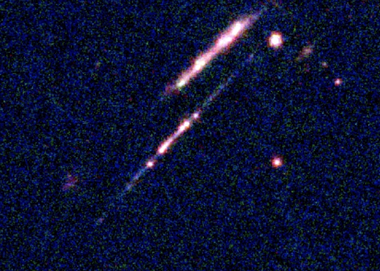 Cosmic Gems arc, observerad med JWST.