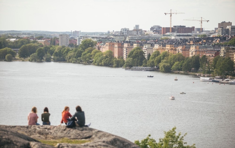Students at Skinnarviksberget in central Stockholm.