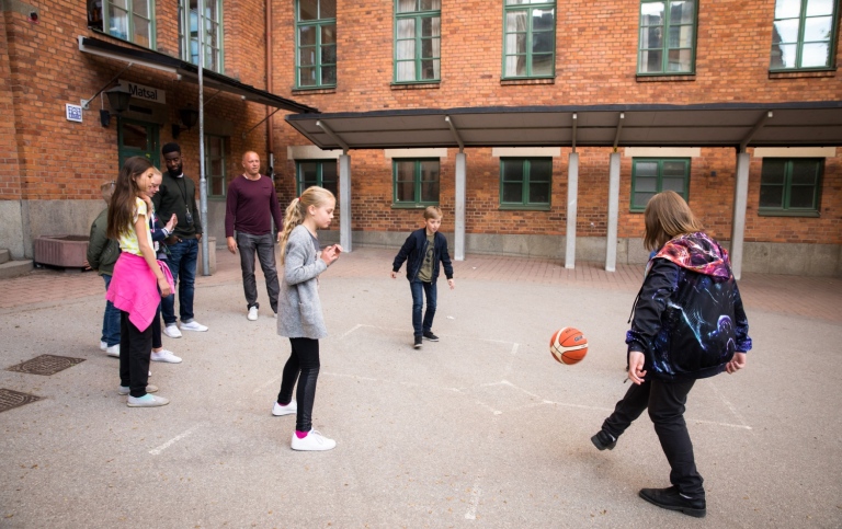 Bollek i skolan