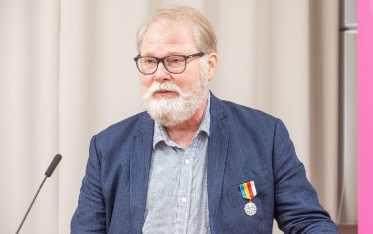 Jarmo Lainio med hedersmedalj från Kulturfonden Sverige och Finland