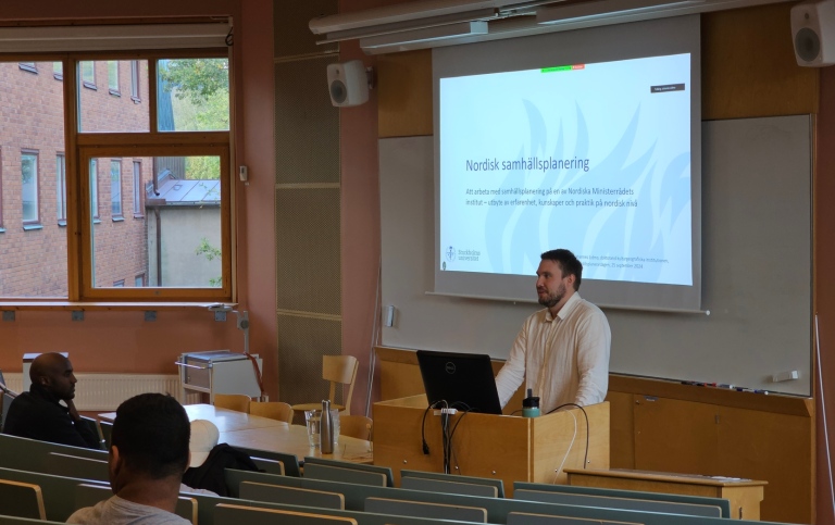 Johannes Lidmo, doktorand på Kulturgeografiska institutionen. Foto: Anders Rickegård