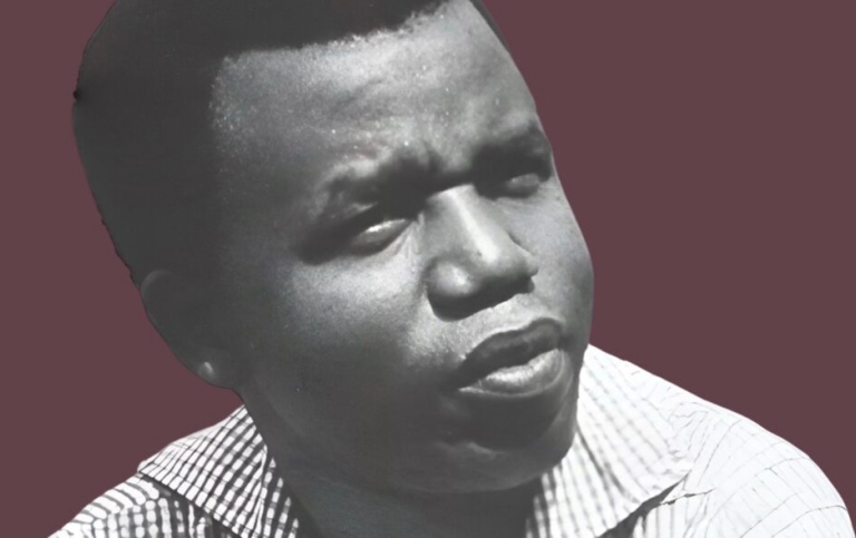 Chinua Achebe. Chinua Achebe.